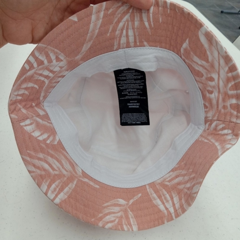 Hurley Bayshore Bucket Hat New with Tags One size fits all Pink Caribbean print - Picture 3 of 8
